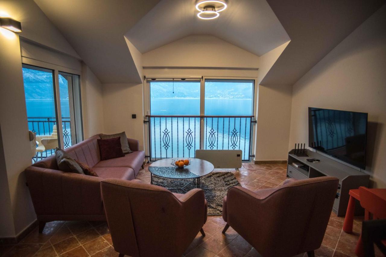 Modern Waterfront 3-Bed Apartment Donja Kostanjica المظهر الخارجي الصورة